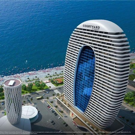 Alliance Palace Aparthotel By Marriott Batumi Esterno foto